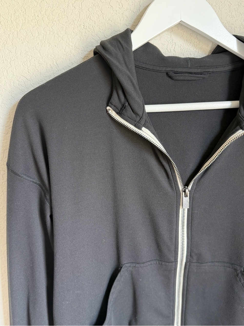 Vuori Womens Halo Modern Full Zip Hoodie